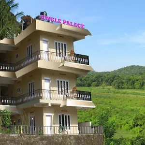 Homestay Jungle Palace, Thekkady
